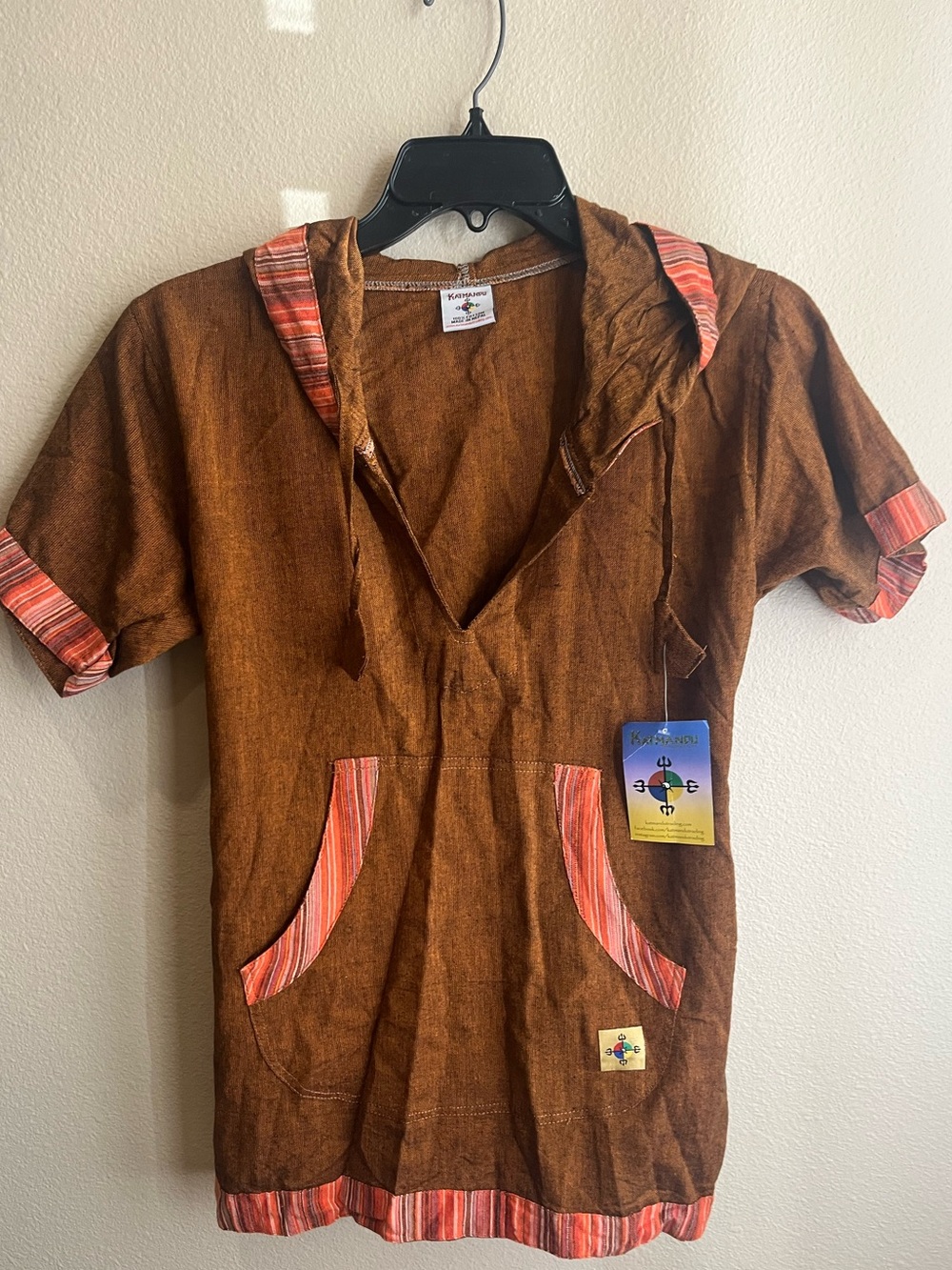 Kathmandu Rust Brown Hooded Tunic with Pink Accent Stitching
